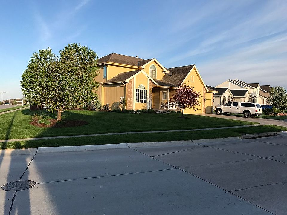 1st image of 10704 S 210th St