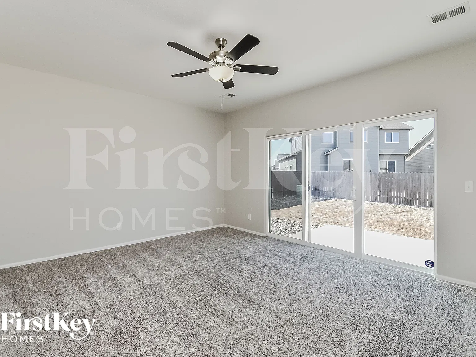3 bed, 3.0 bath, 2444 sqft, $2,865 — Photo 2