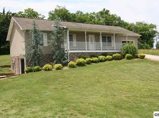 813 Glory Ln, Newport, TN 37821
