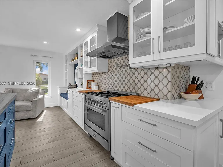 1807 SW 102nd Pl — Photo 14