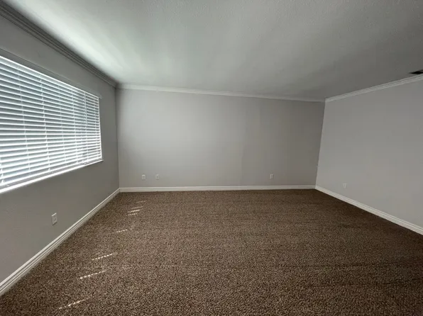 708 S Peggy St, Tulare, CA 93274