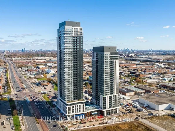 2851 Highway 7 St, Vaughan, ON