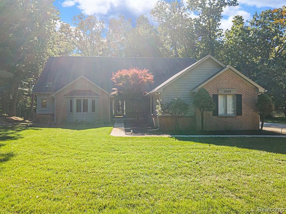 1st image of 5960 Turnberry Dr