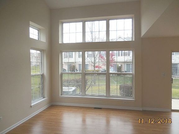 3rd image of 1799 Grove Ave