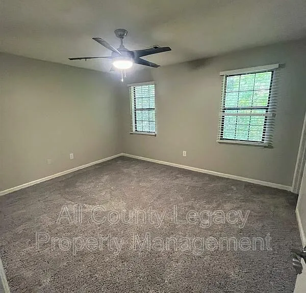3081 Parkside Ct — Photo 8