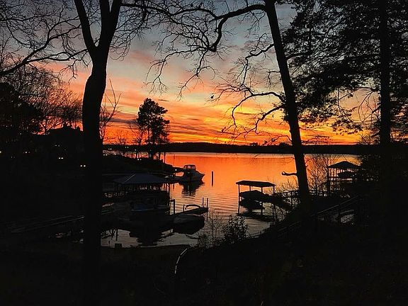 Perfect sunsets from the dec