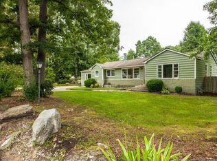 209 Thornbird Ave, Hendersonville, NC 28792