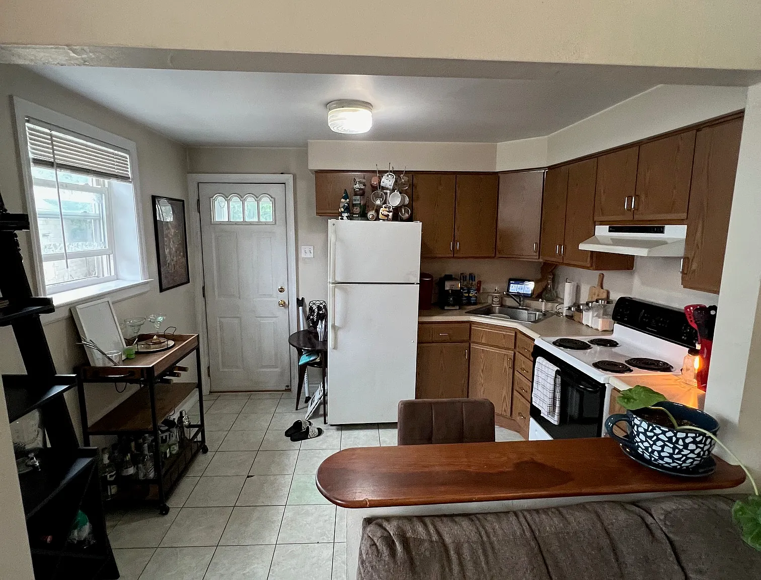 1 bed, $875 — Photo 2