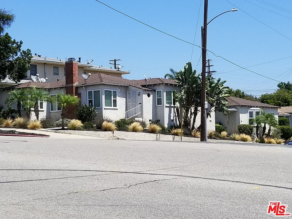 2nd image of 4555 W 63rd St