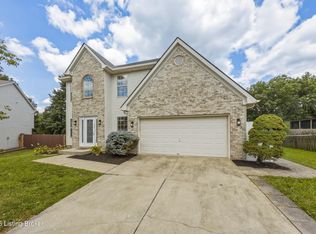 203 Taos Trce, La Grange, KY 40031