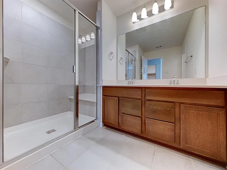 7218 Bakersfield Ct — Photo 23