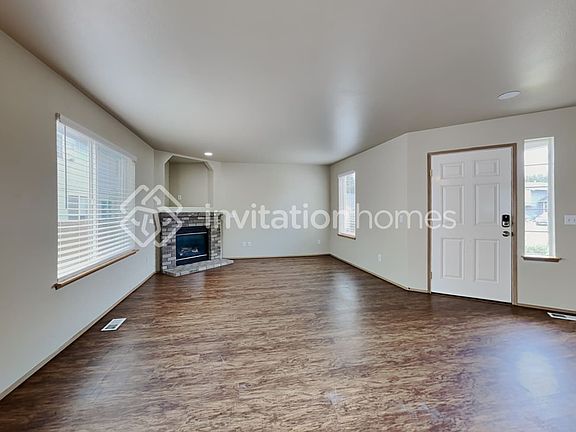 4th image of 7820 204th Street Ct E