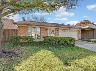 2204 Benbrook Dr, Carrollton, TX 75007