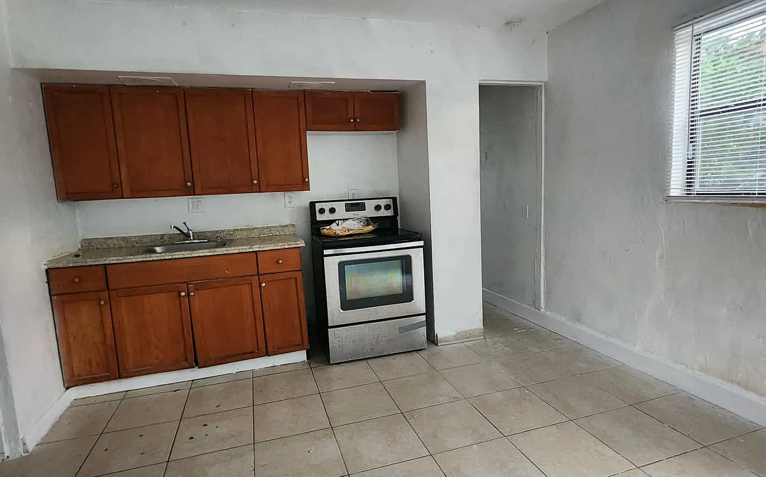1 bed, 800 sqft, $1,500 — Photo 1