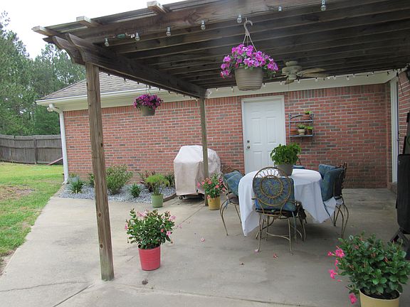 2nd image of 119 Serene Meadows Dr
