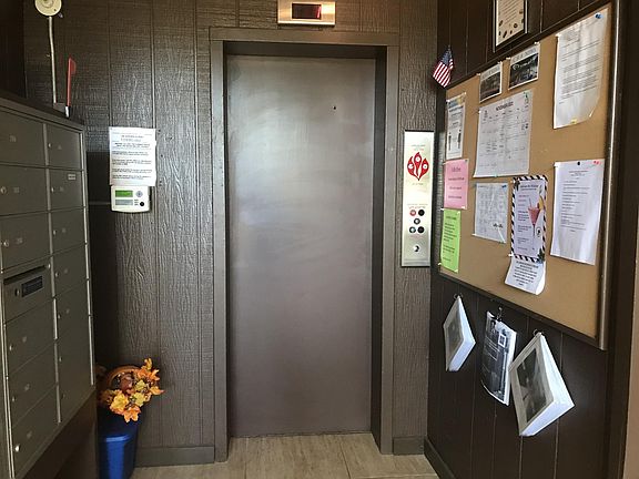 3rd image of 1800 SW Saint Lucie Blvd #302