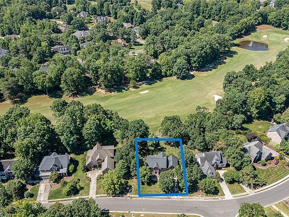 5th image of 1417 Saint Andrews Dr