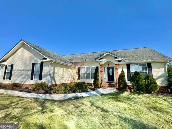 200 Silverthorn Way, Cedartown, GA 30125