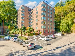 1205 SW Cardinell Dr UNIT 210, Portland, OR 97201