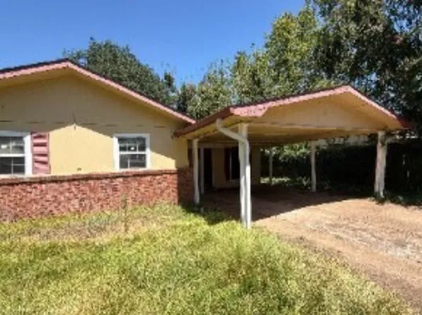 1726 Tullamore St, Alexandria, LA 71303