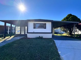 Stawberry Ridge Village, Valrico, FL 33594