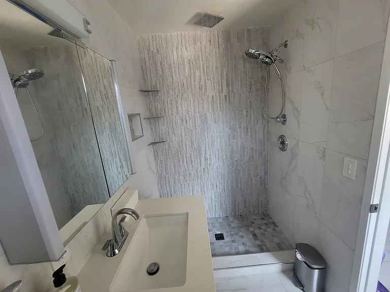 2434 Arden Way — Photo 16