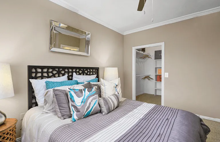 Tuscany Park Apartments — Photo 20