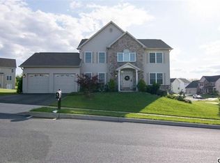 5118 S Deerfield Ave, Mechanicsburg, PA 17050