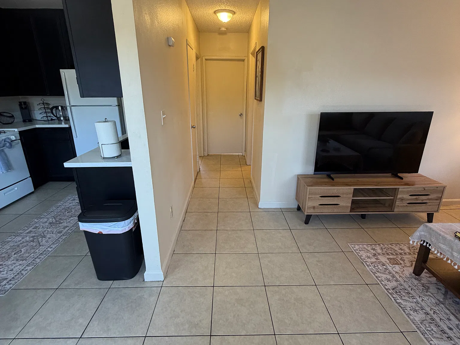 2 bed, 800 sqft, $3,550 — Photo 4