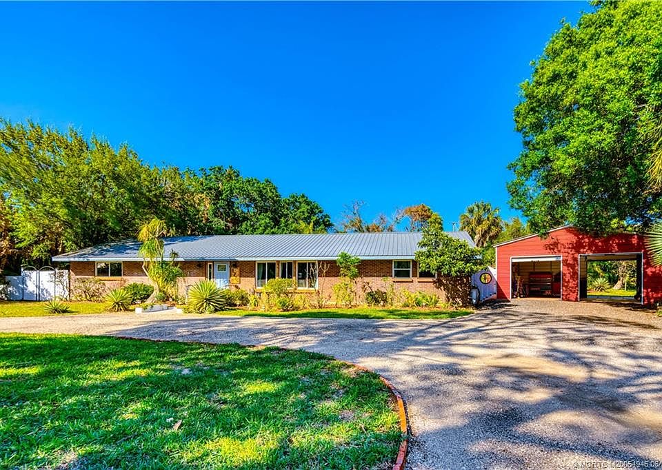 1st image of 1776 NW Palmetto Ct