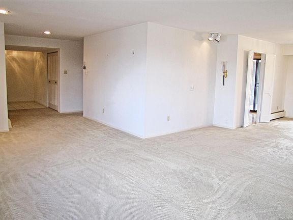5th image of 3515 S Hillcrest Dr APT 4