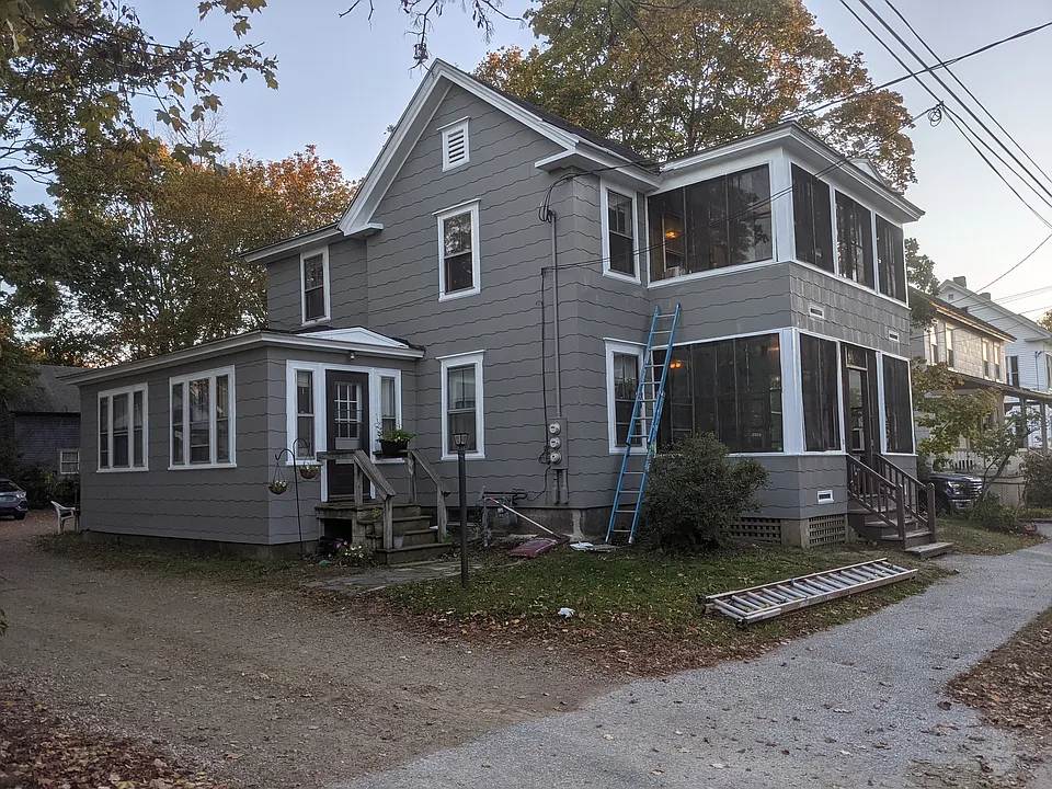 39 Thorndike St #4
