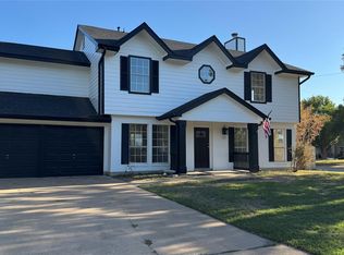 1905 Hollow Tree Blvd, Round Rock, TX 78681