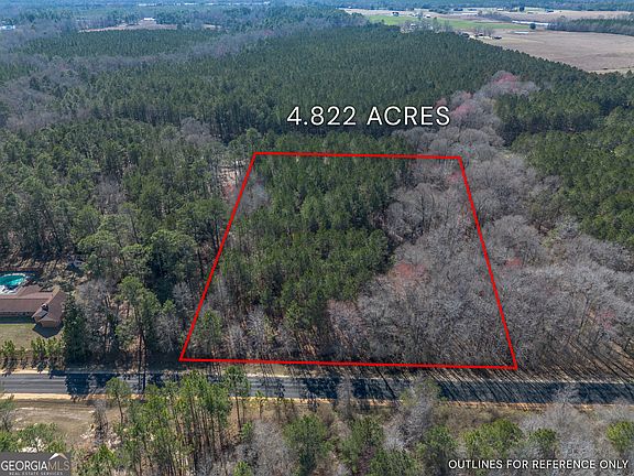 2nd image of 6 Golf Course Rd