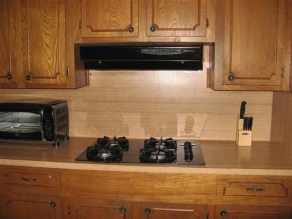 5th image of 3173 Crest Cir