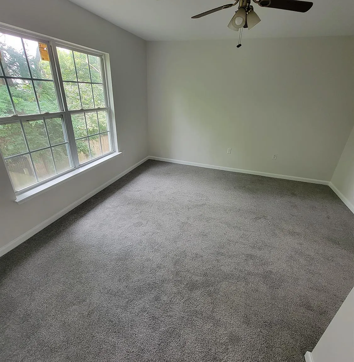3 bed, 2.5 bath, 1600 sqft, $3,000 — Photo 3