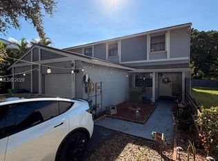 4111 NW 79th Ave, Sunrise, FL 33351