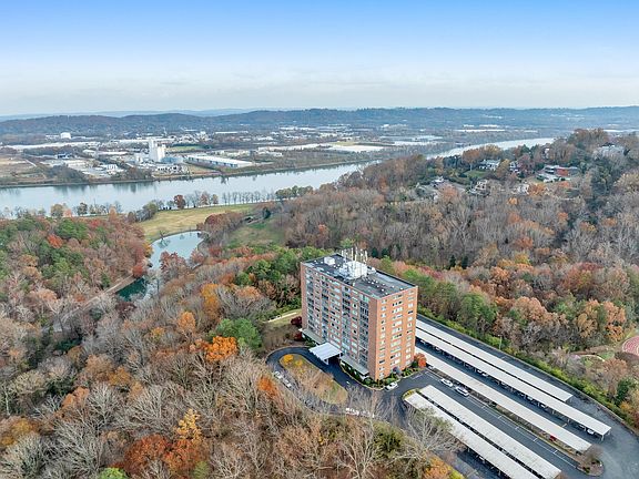 2nd image of 1414 Continental Dr APT 307
