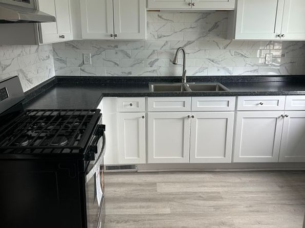 126 Woodruff Ave Floor 2
