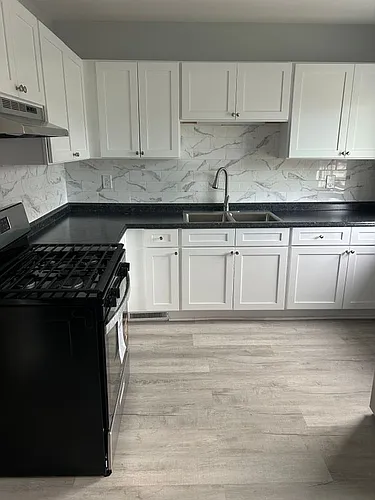 126 Woodruff Ave #2 Photo 1