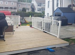 37 Hawkins St, Derby, CT 06418