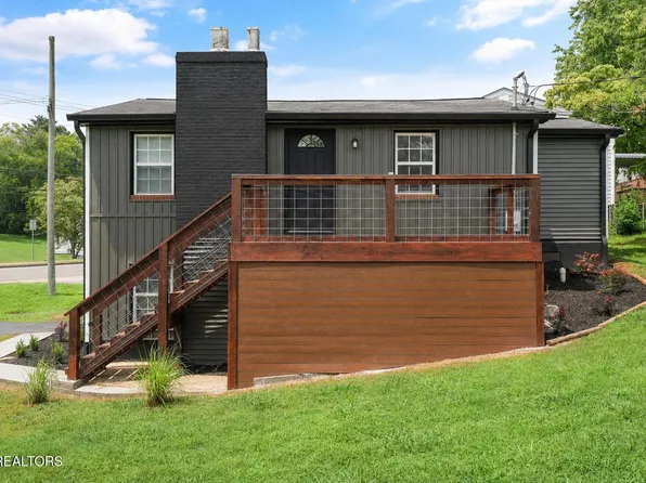 2225 Madison Rd, Knoxville, TN 37912