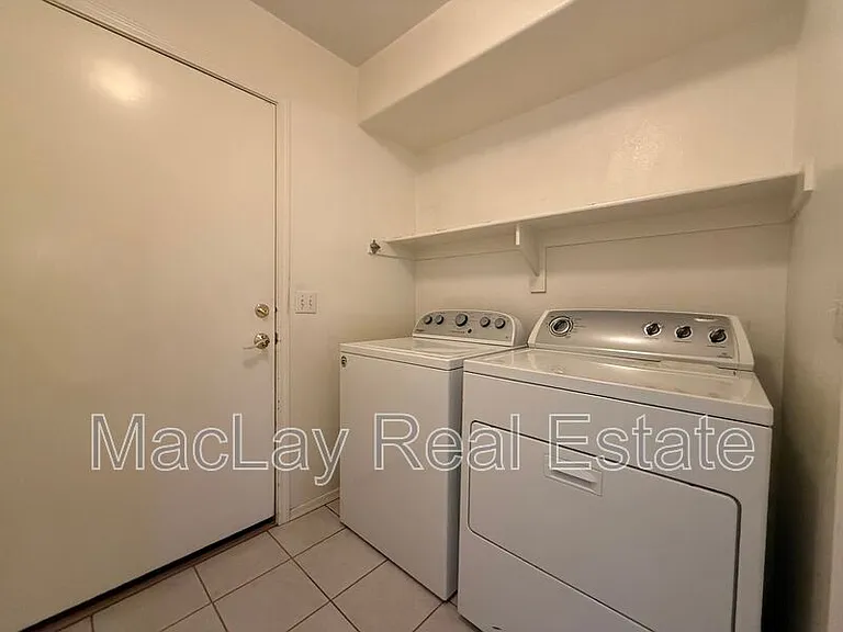 5153 W Dublin Ln — Photo 23