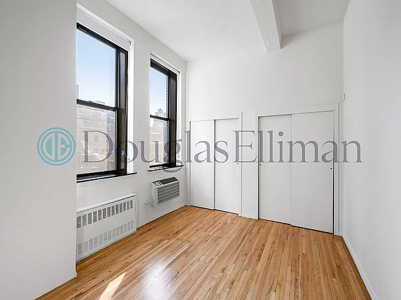 3rd image of 239 Park Ave S APT 7B