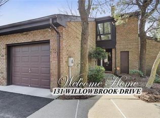 131 Willowbrook Dr, North Brunswick, NJ 08902
