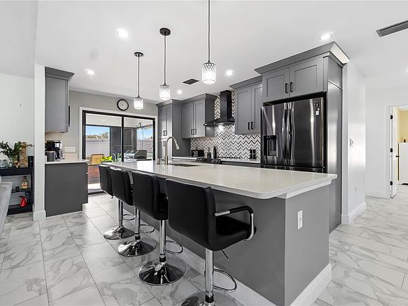 5th image of 857 S Atmore Cir