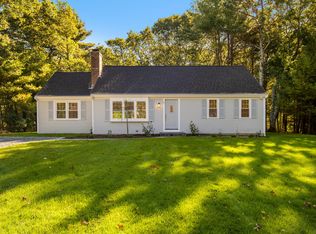 42 Sandy Valley Rd, Marstons Mills, MA 02648