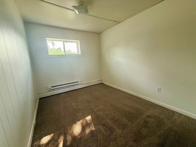 4214 Elizabethtown Rd — Photo 4