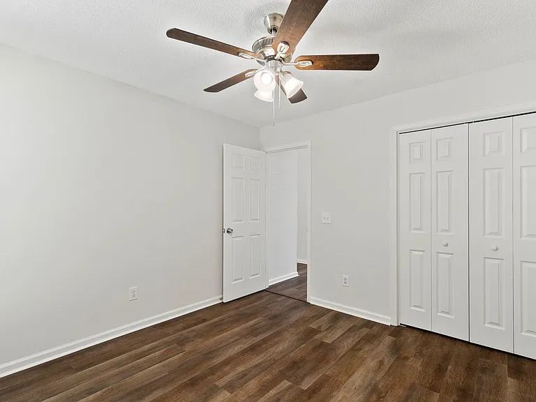 371 Marshview Dr — Photo 34