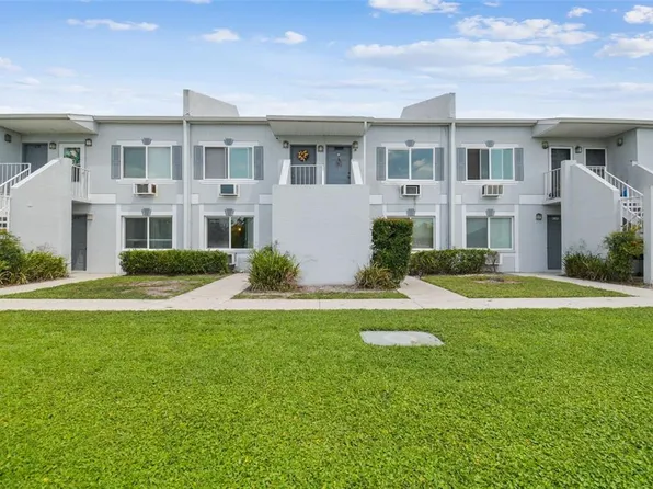 4141 Dolphin Dr #4141, Tampa, FL 33617
